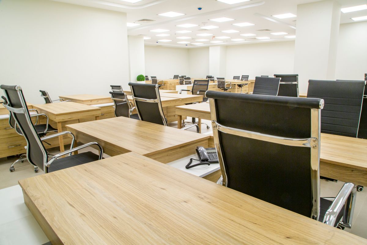Clean desks in an open office: office cleaning services in Columbia, MD
